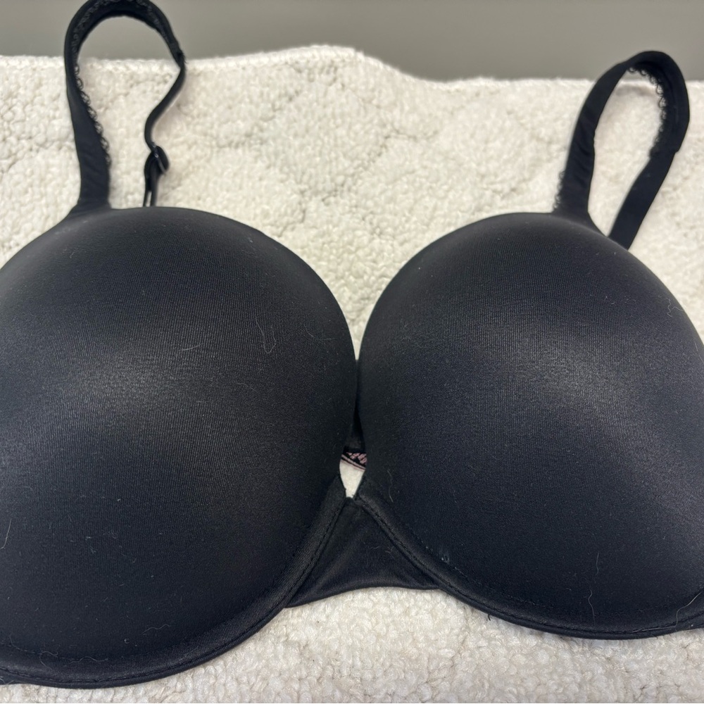 Victoria's Secret Black T-Shirt Bra Intimates